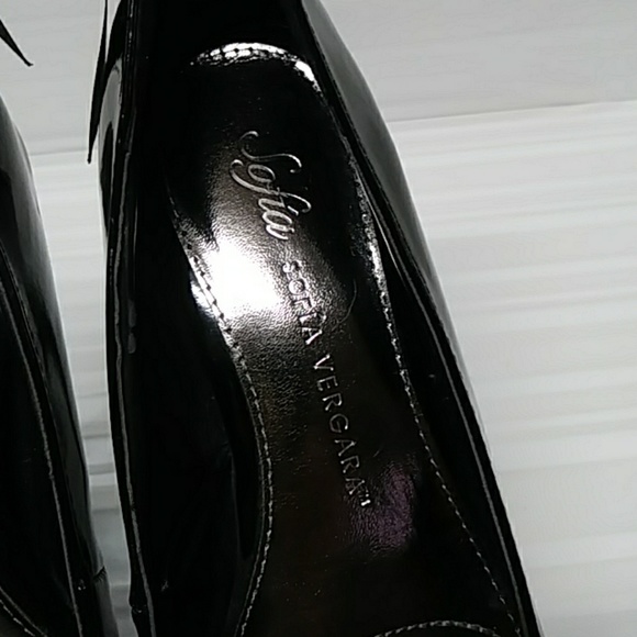 SOFIA VERGARA STILETTO HEELS - Picture 7 of 8